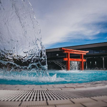 Linsberg Asia Hotel, Spa & Therme - Adults Only บาด แอร์ลาค ภายนอก รูปภาพ