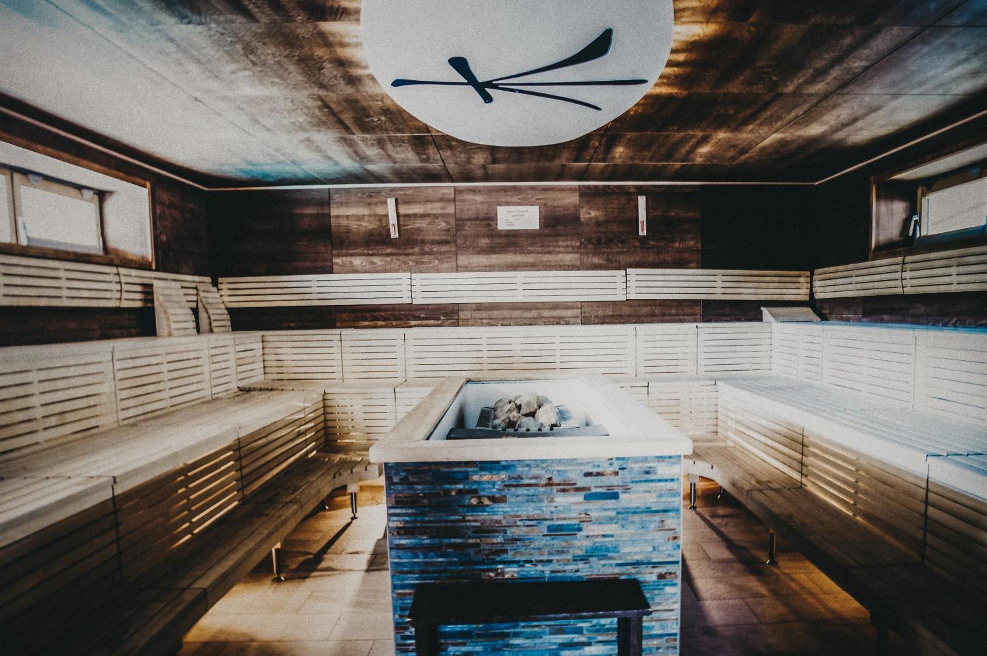 Linsberg Asia Hotel, Spa & Therme - Adults Only บาด แอร์ลาค ภายนอก รูปภาพ